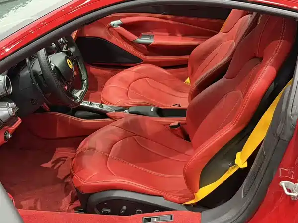 Ferrari F8 2020