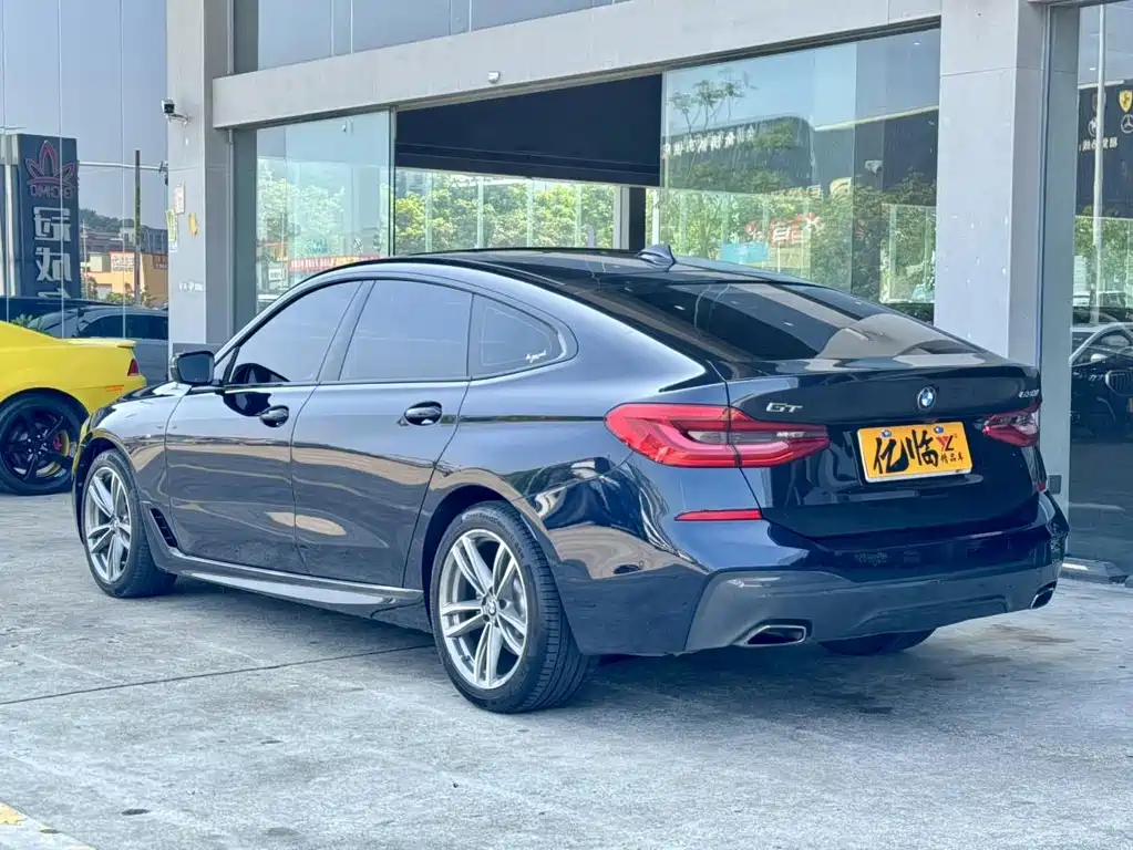 BMW 6 Series GT 2019 — фото 14