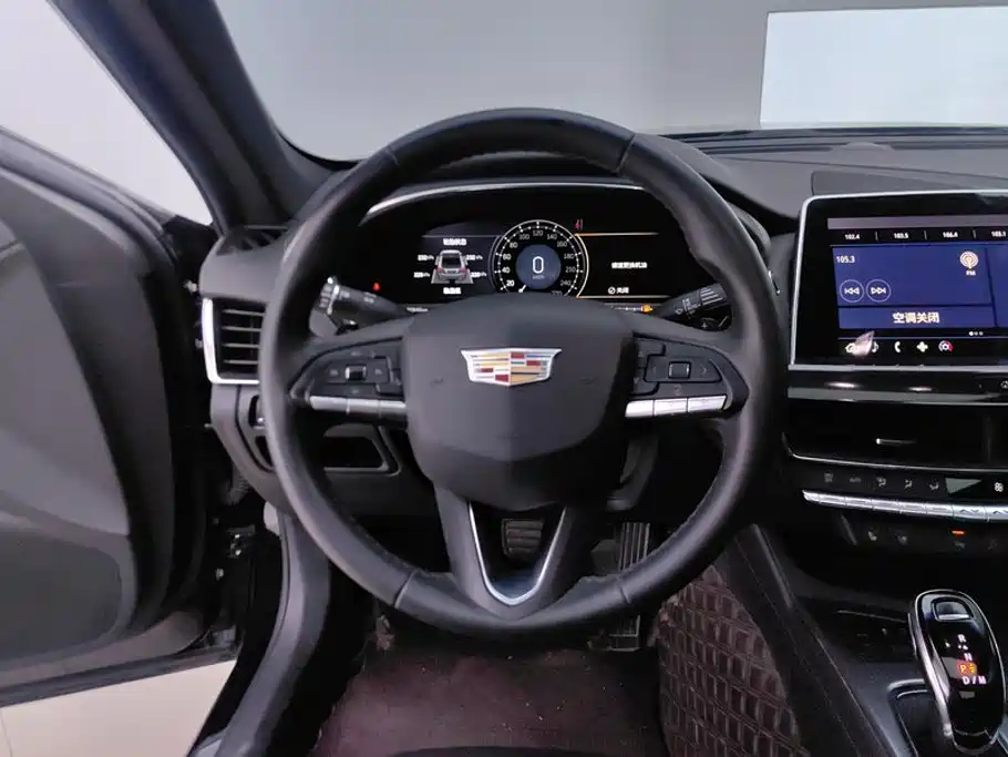 Cadillac CT5 2023 — фото 15