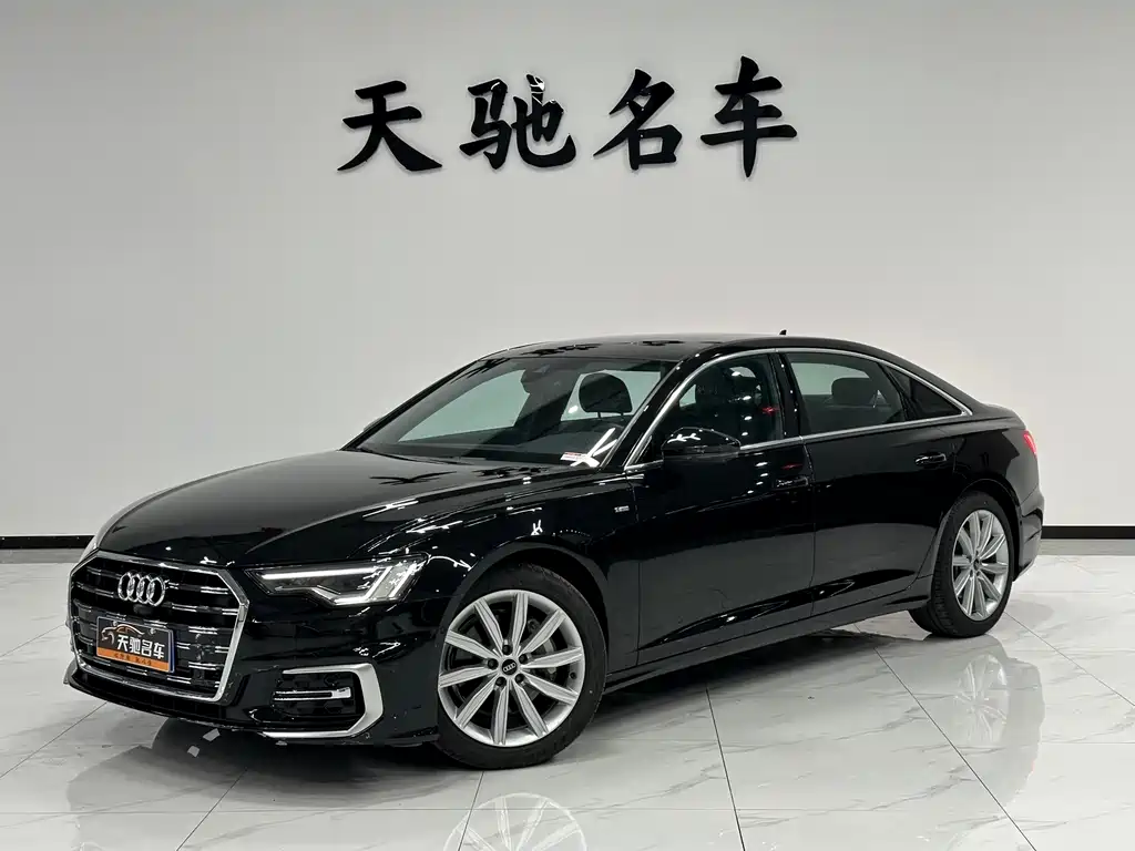 Audi A6L 2024 — фото 1