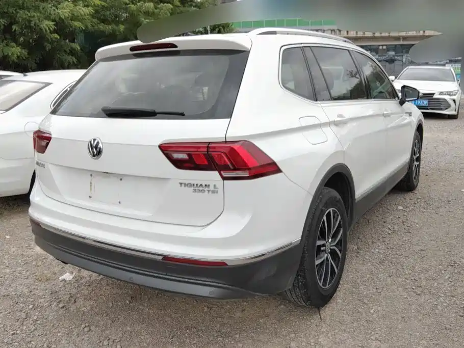 Volkswagen Tiguan L 2017