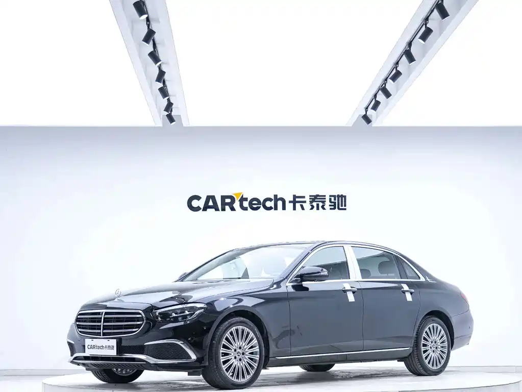 Mercedes-Benz E-Class 2025
