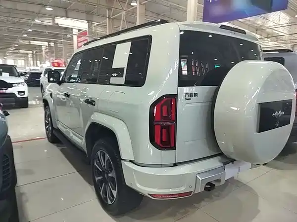 Fangchengbao Leopard 5 2025