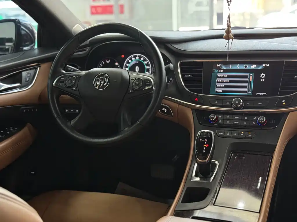 Buick LaCrosse 2016 — фото 28