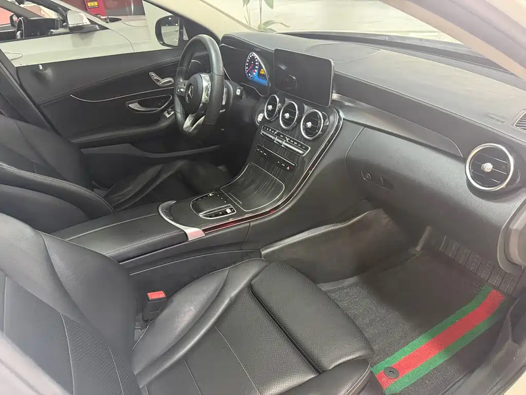 Mercedes-Benz C-Class 2021 — фото 13