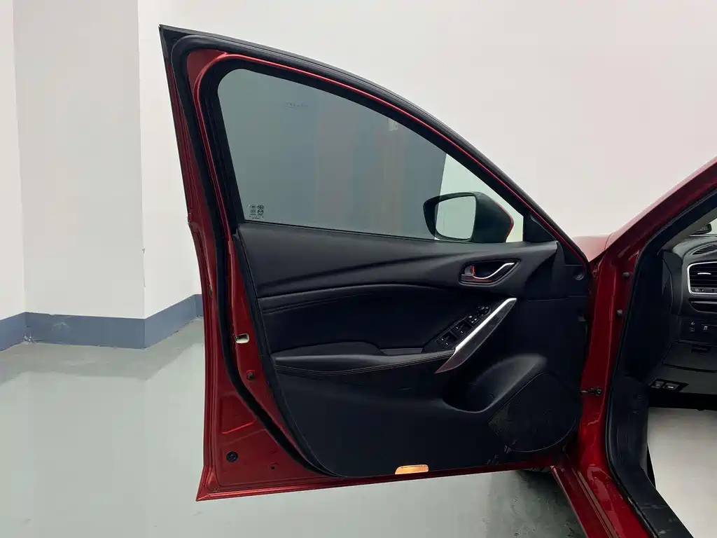 Mazda Atenza 2016 — фото 14
