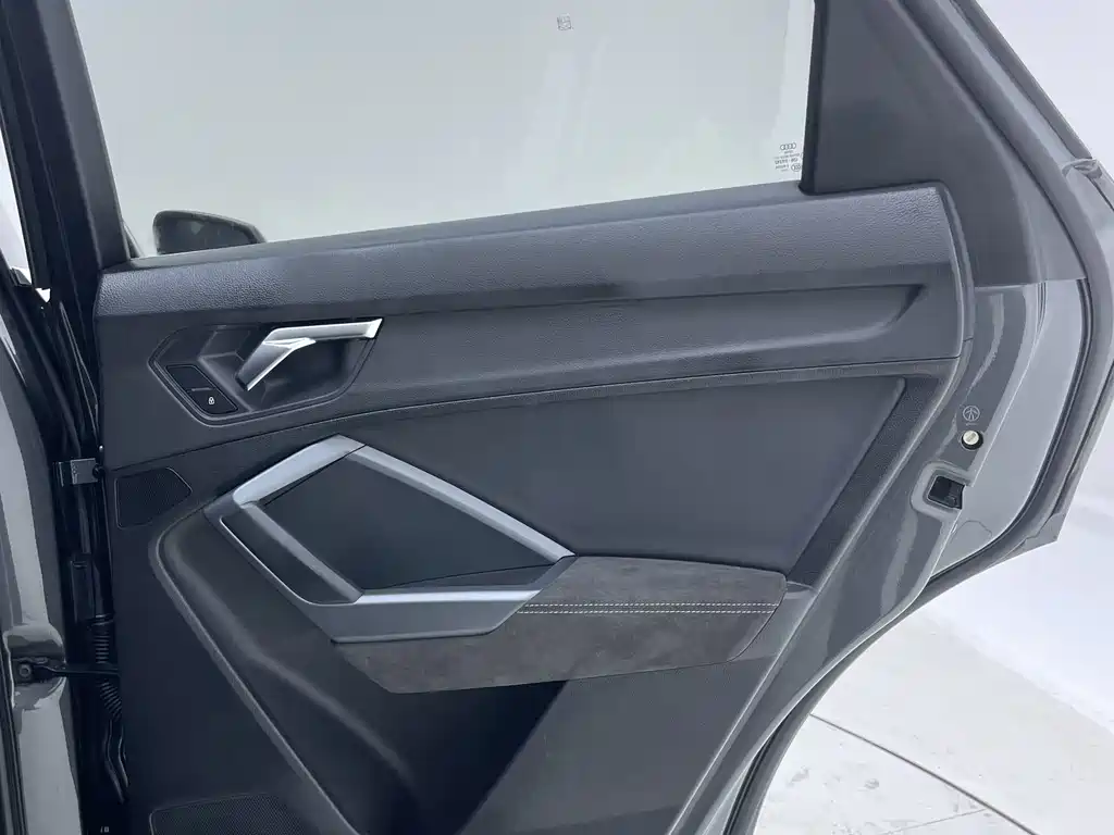 Audi Q3 Sportback 2022 — фото 26