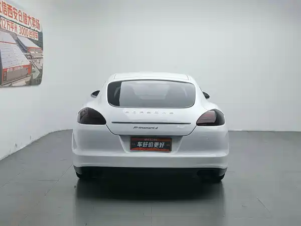 Porsche Panamera 2011
