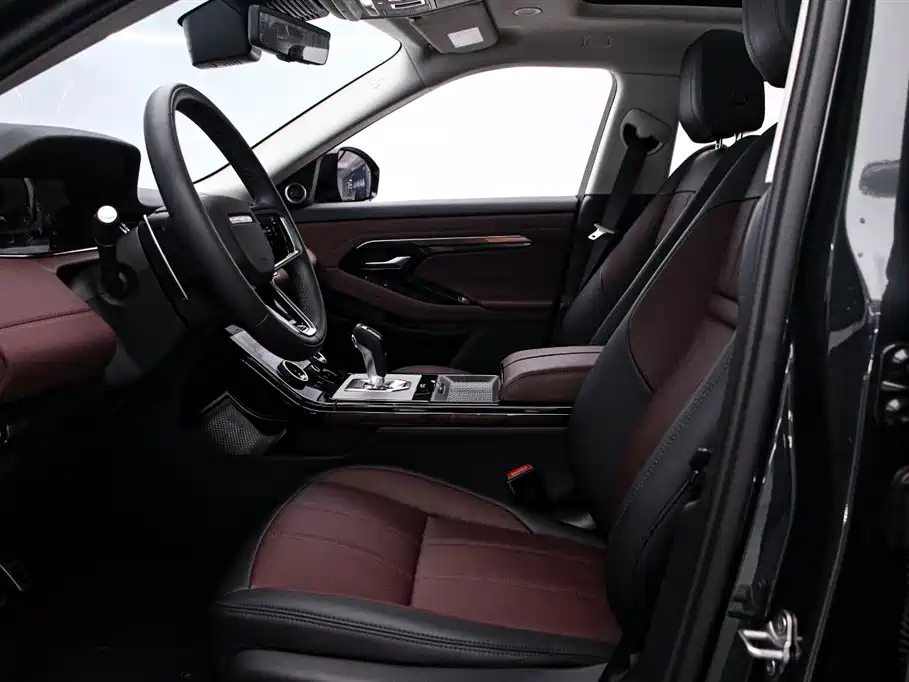 Land Rover Evoque 2024 — фото 12