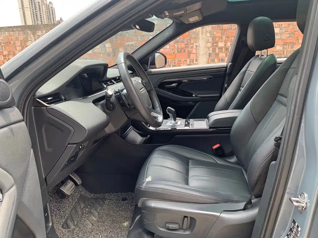 Land Rover Evoque 2020 — фото 8