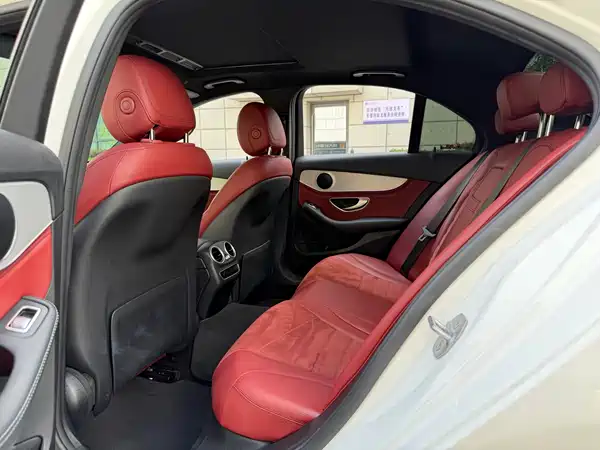Mercedes-Benz C-Class 2020