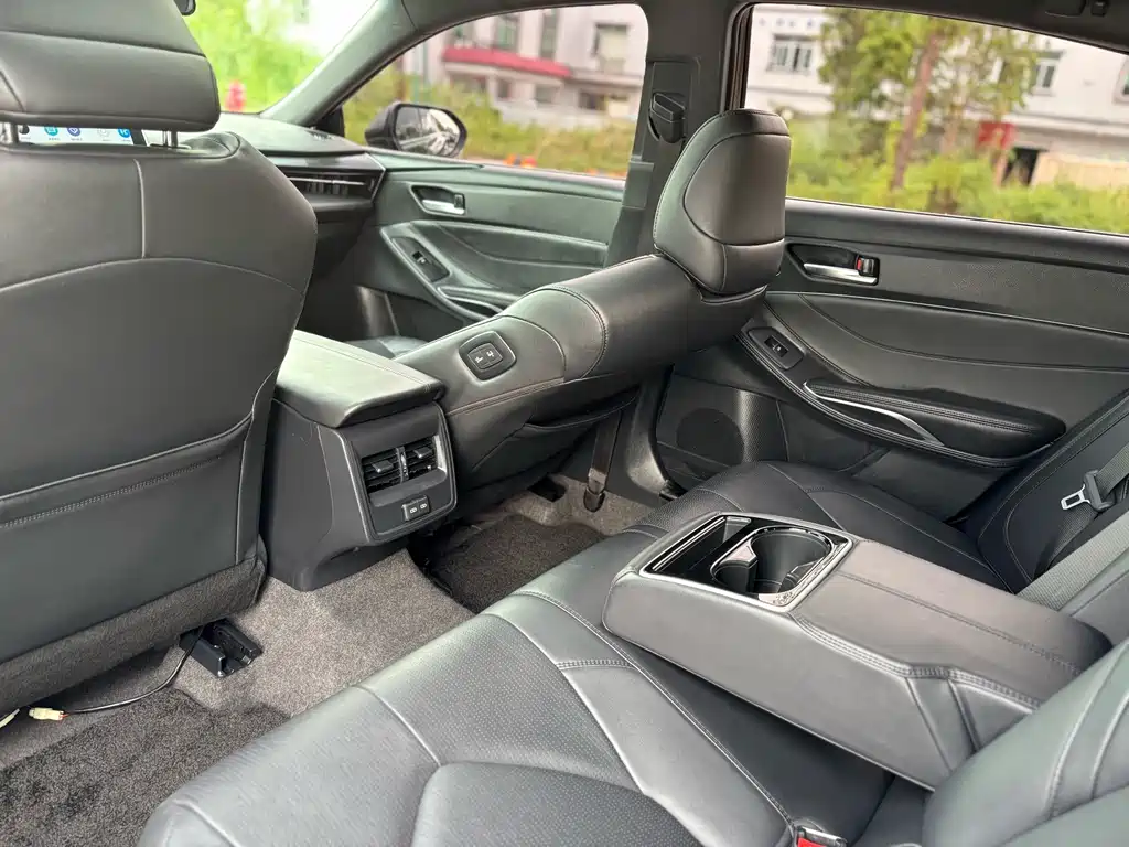Toyota Avalon 2022 — фото 12