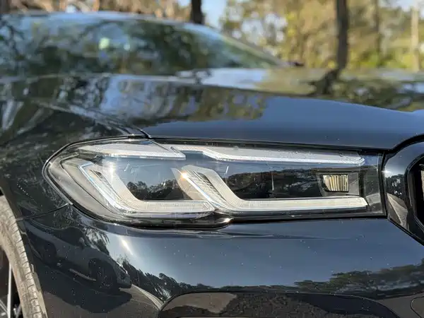 BMW 5 Series 2021