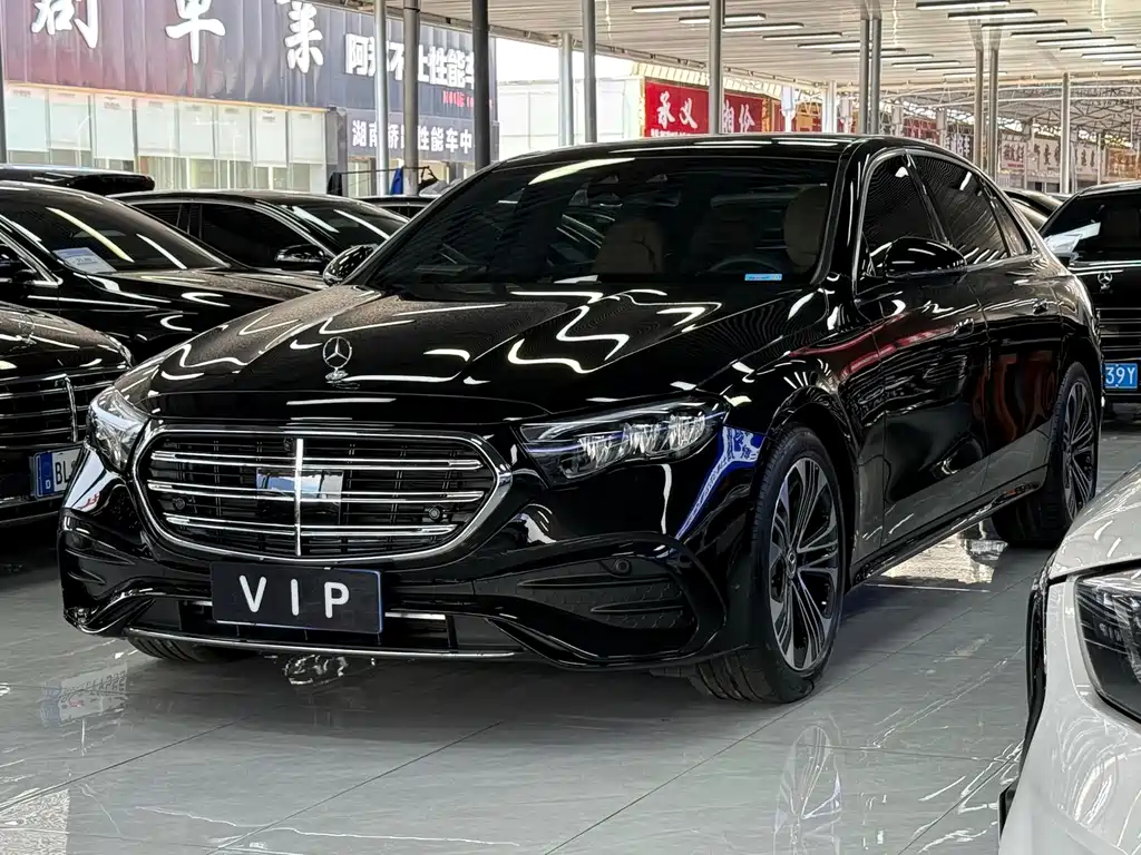 Mercedes-Benz E-Class 2025