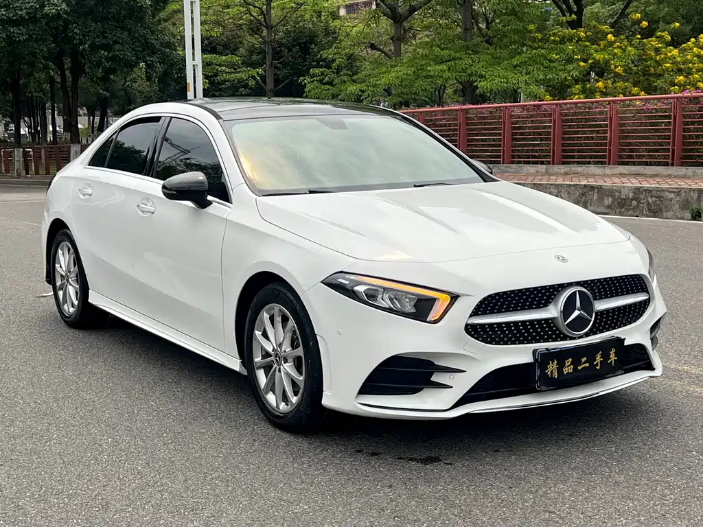 Mercedes-Benz A-Class 2020 — фото 2