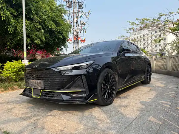 Changan UNI-V 2022