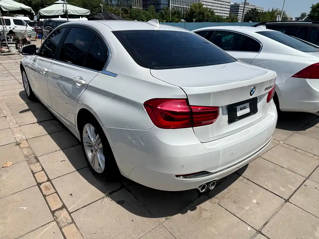 BMW 3 Series 2017