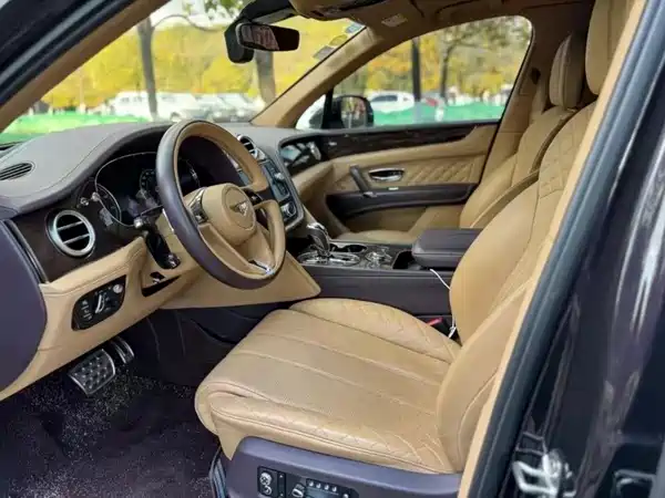 Bentley Bentayga 2016