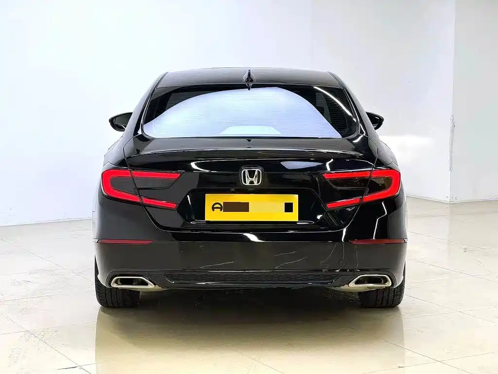 Honda Accord 2021 — фото 8