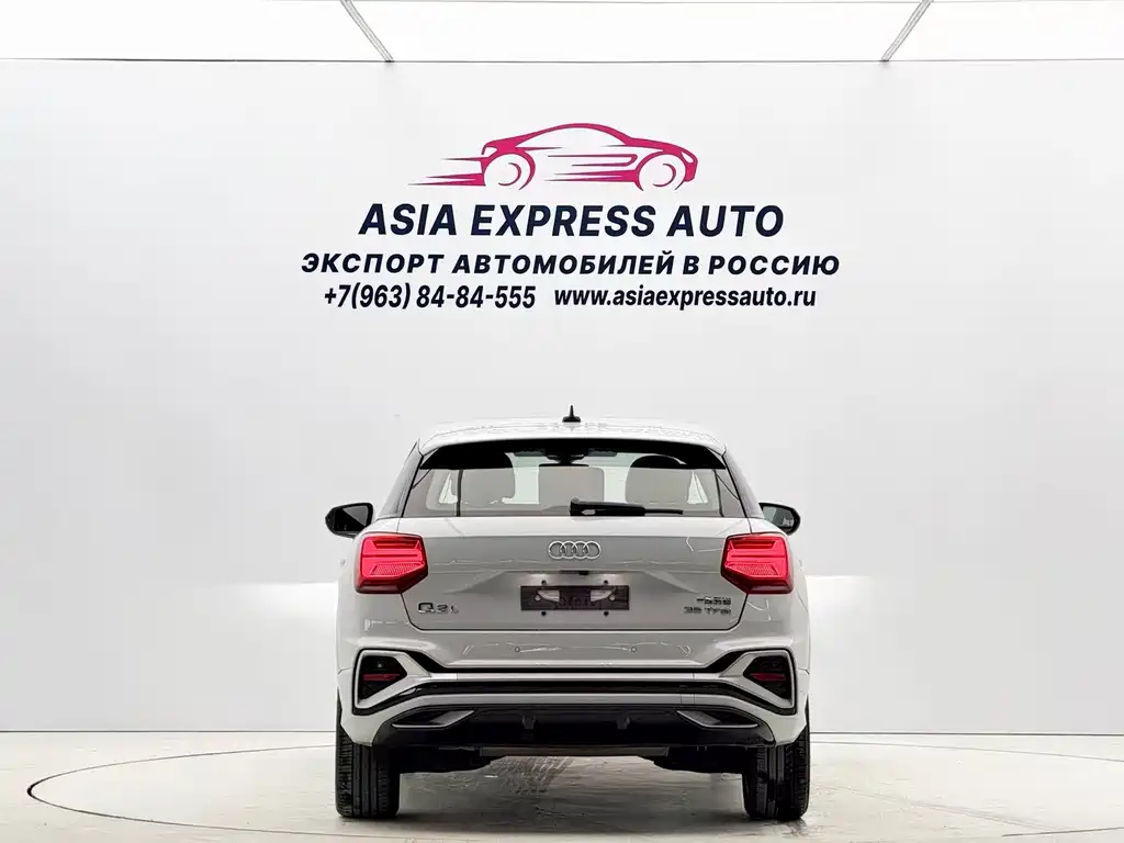 Audi Q2L 2021 — фото 5