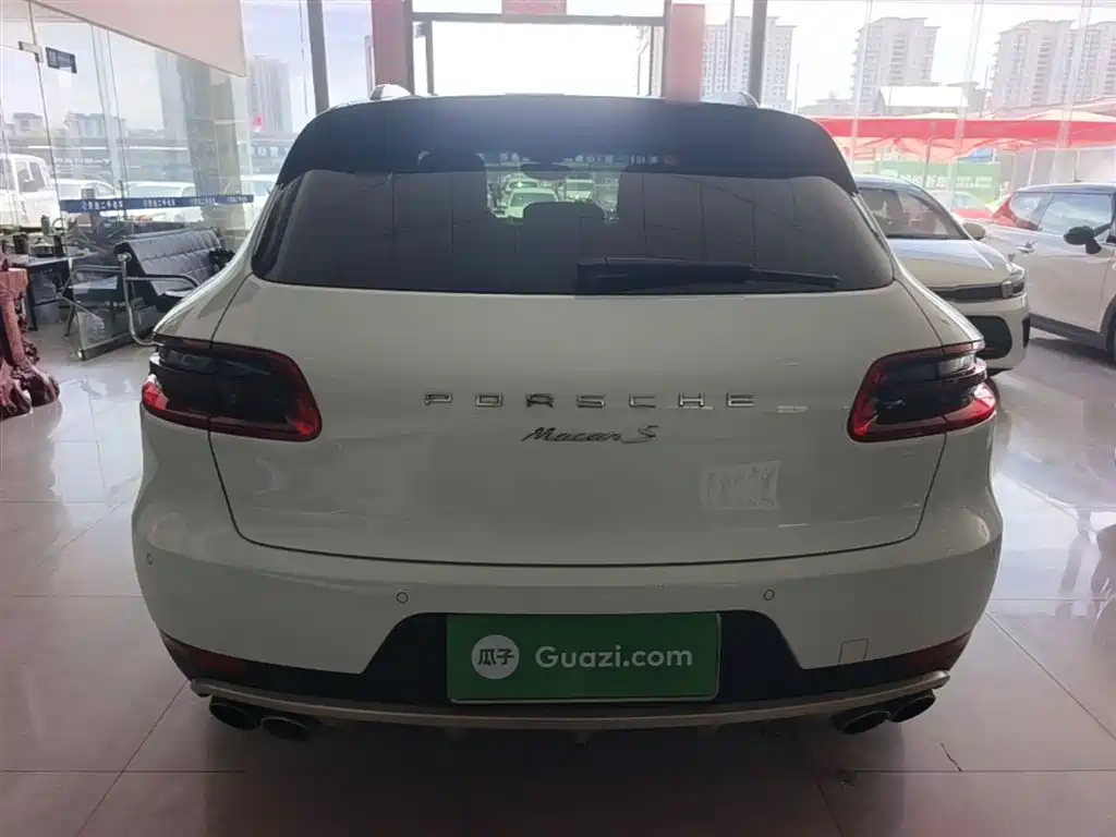 Porsche Macan 2017 — фото 4