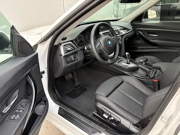 BMW 3 Series GT 2018
