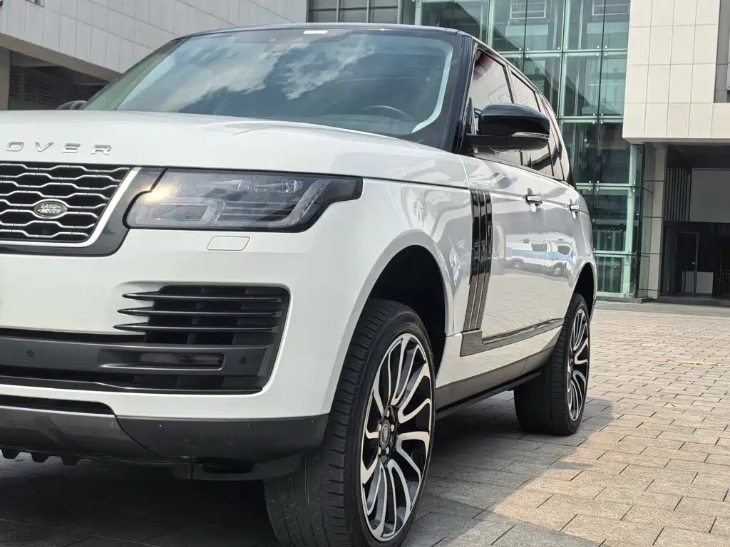 Land Rover Range Rover 2019 — фото 4