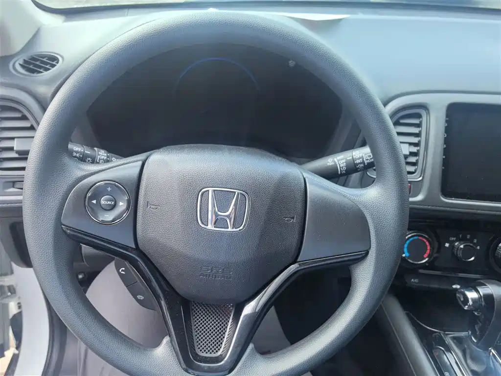 Honda Vezel 2017 — фото 9
