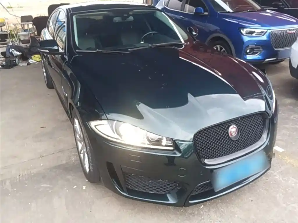 Jaguar XF 2014 — фото 4