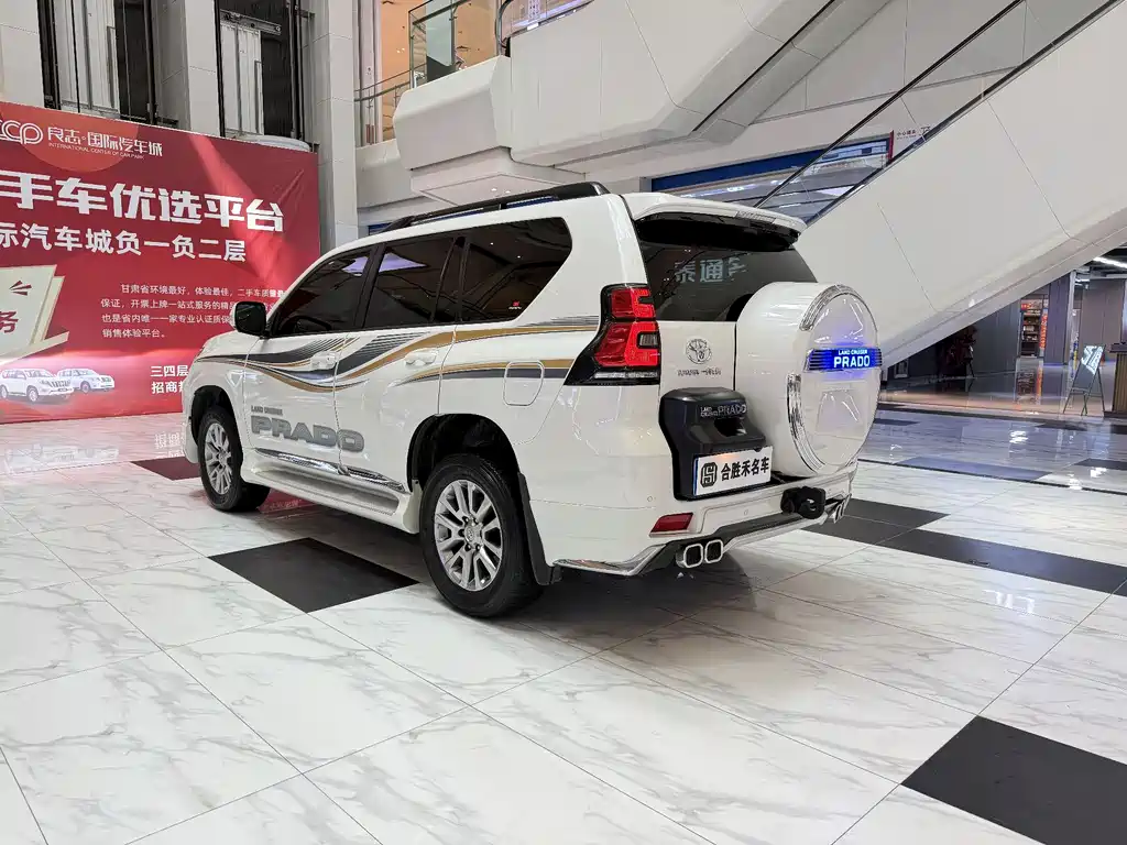 Toyota Prado 2019 — фото 9