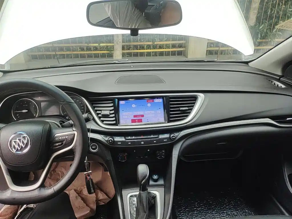 Buick Excelle 2018 — фото 10