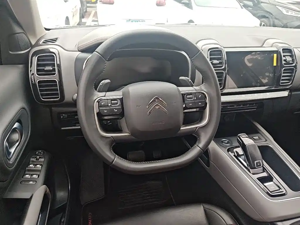 Citroen C5 AIRCROSS 2020 — фото 17