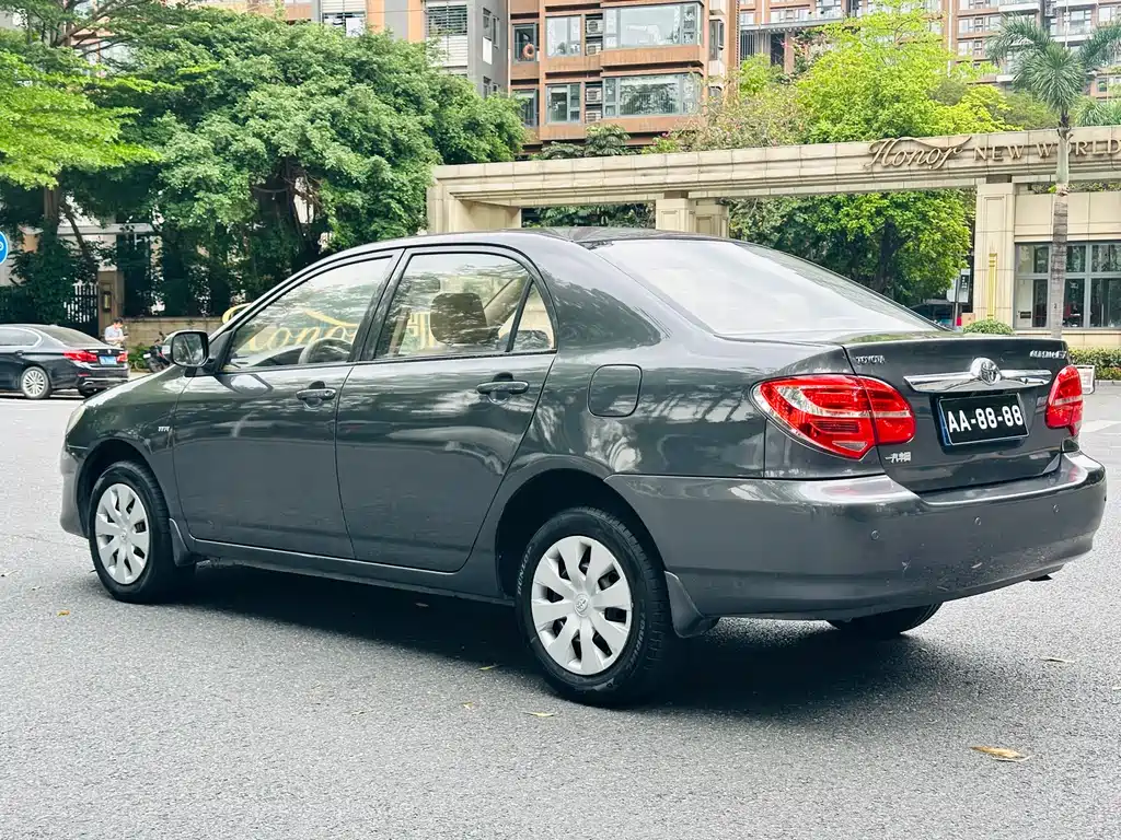 Toyota Corolla 2015 — фото 6