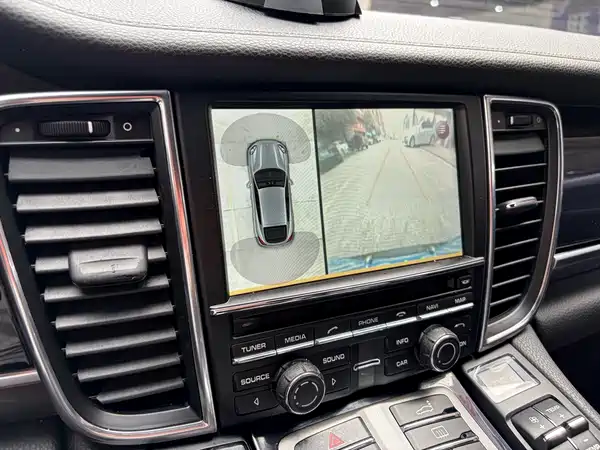 Porsche Panamera 2014