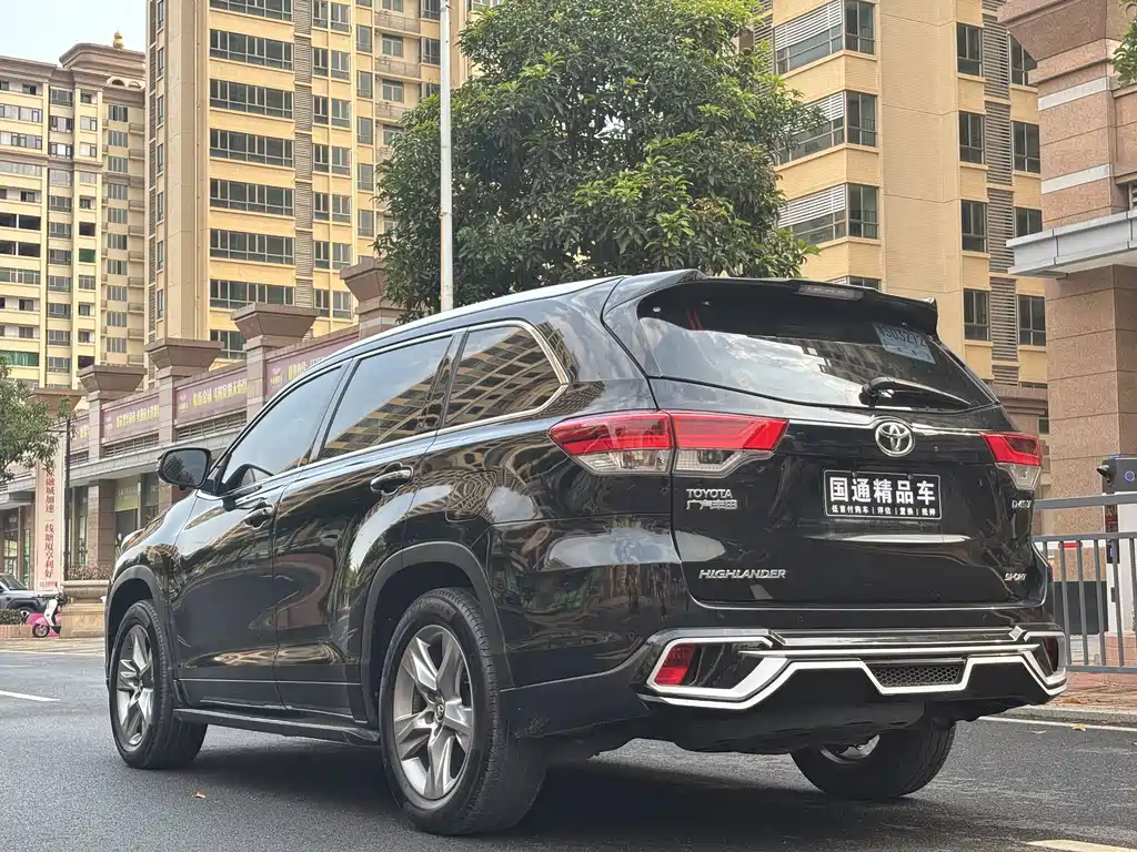 Toyota Highlander 2019 — фото 4