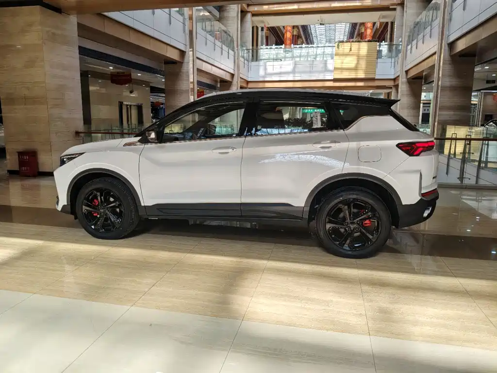 Geely Binyue 2025