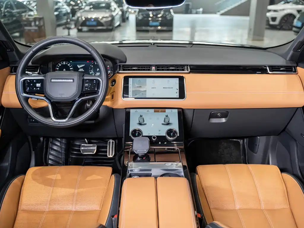 Land Rover Velar 2022 — фото 11
