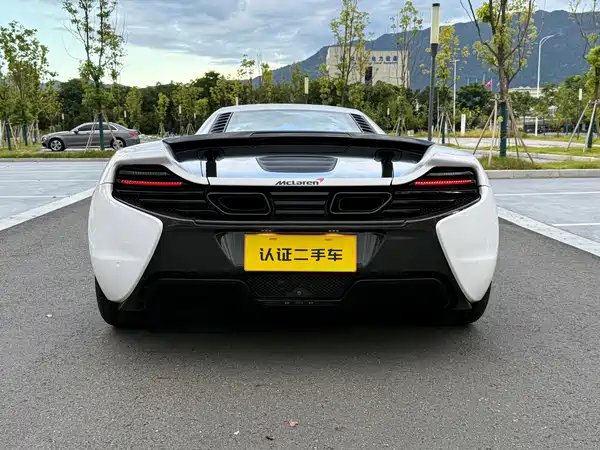 McLaren 650S 2016