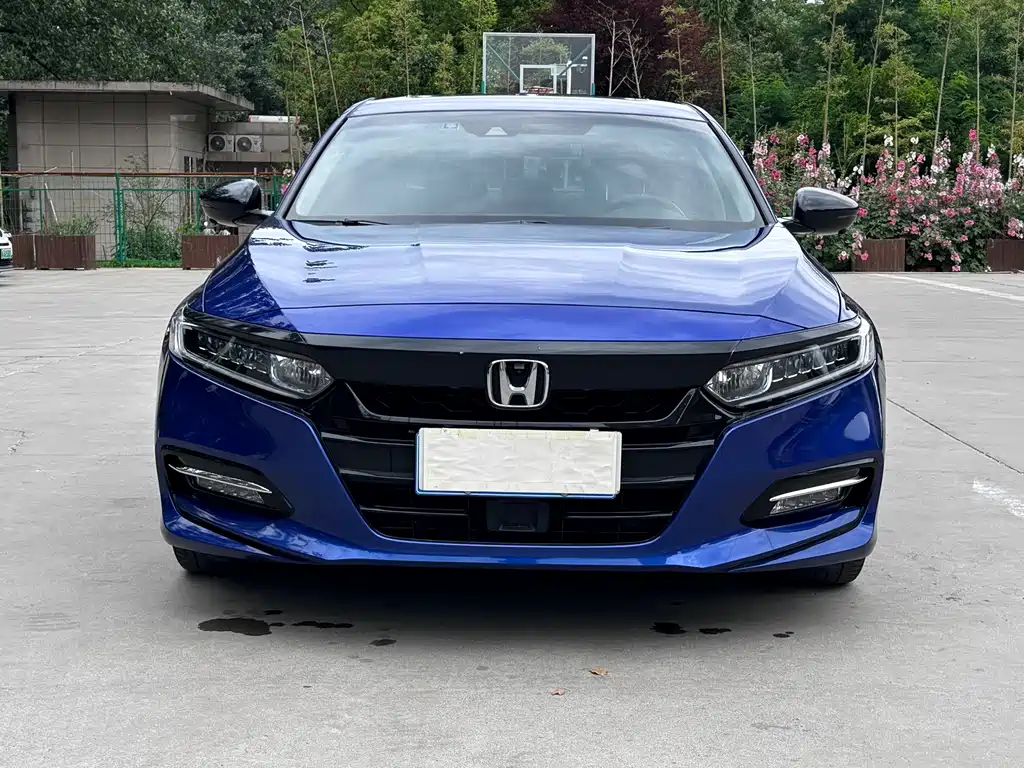 Honda Accord 2018 — фото 2