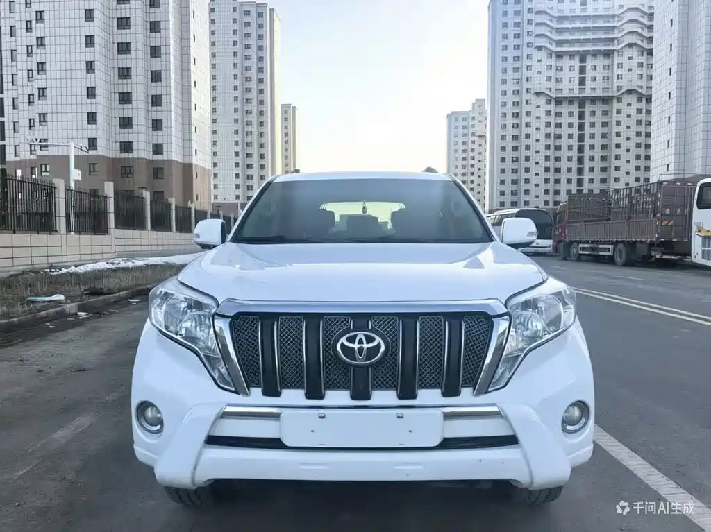 Toyota Prado 2014 — фото 2