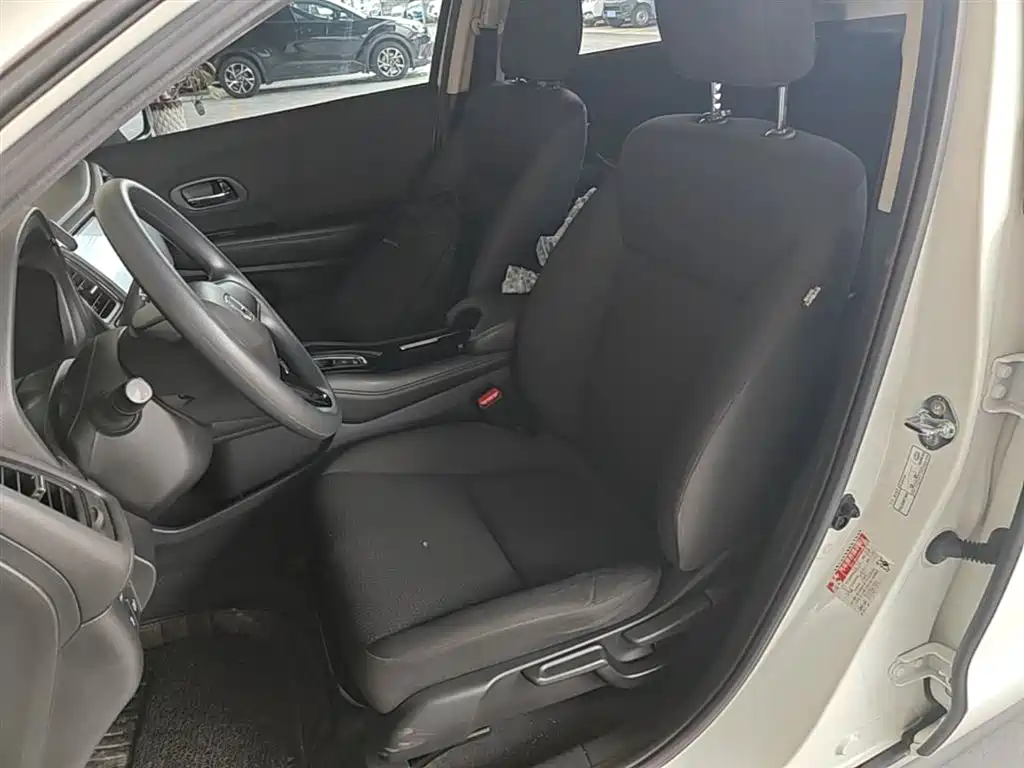 Honda Vezel 2020 — фото 15