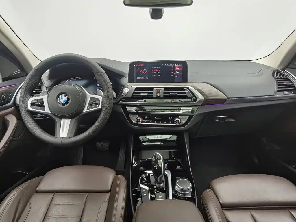 BMW X3 2021