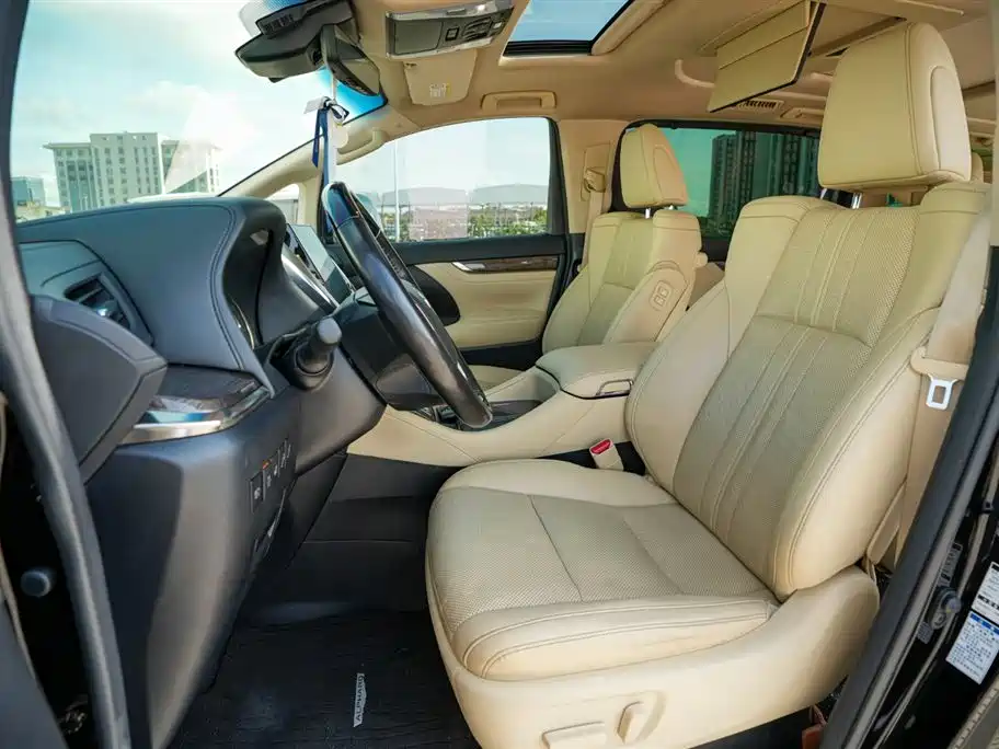 Toyota Alphard 2021 — фото 5