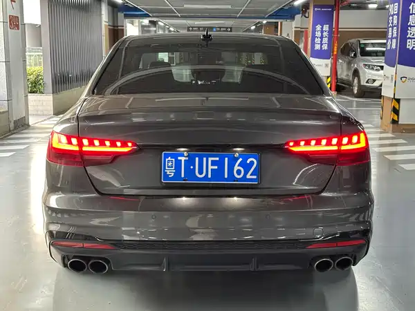 Audi S4 2023
