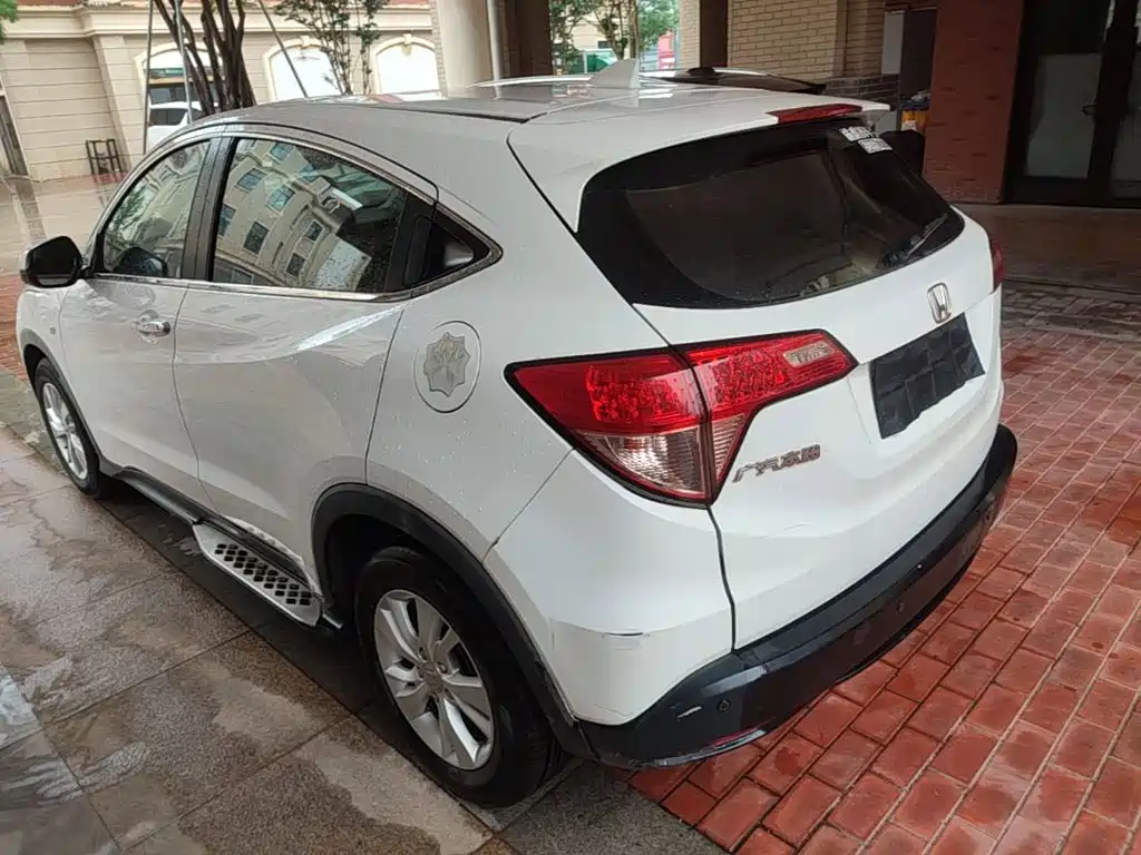Honda Vezel 2015 — фото 5