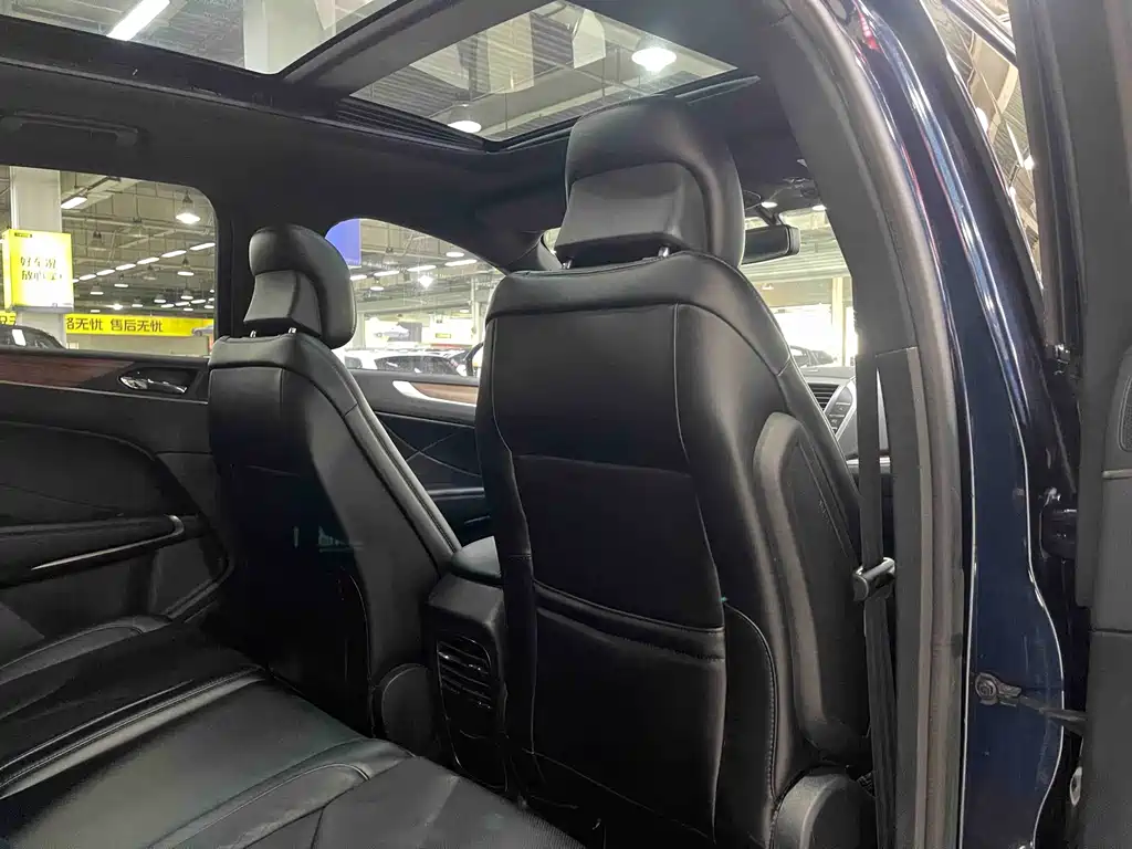 Lincoln MKC 2017 — фото 18