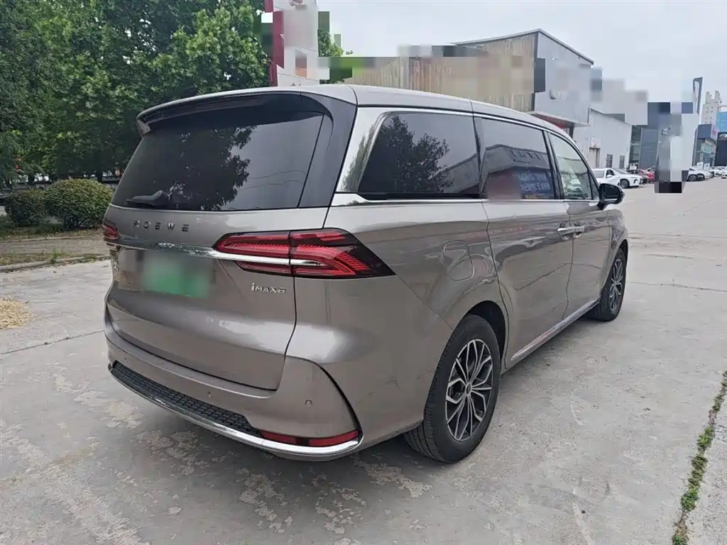 Roewe iMAX8 New Energy 2024 — фото 7