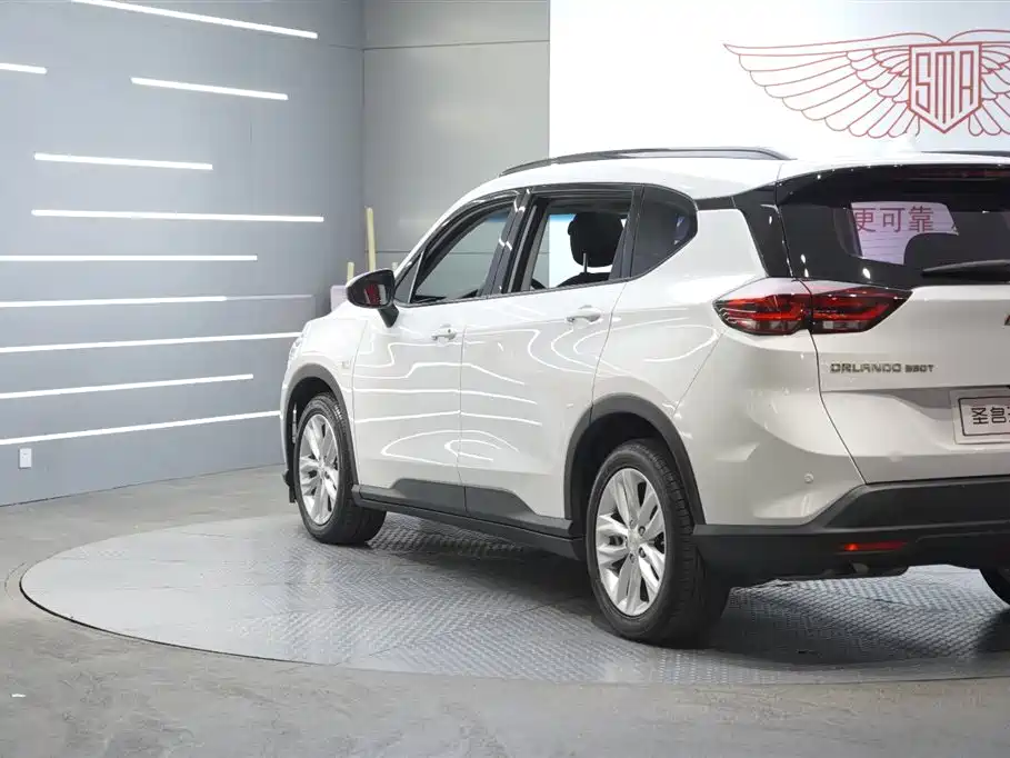 Chevrolet Volando 2019 — фото 18