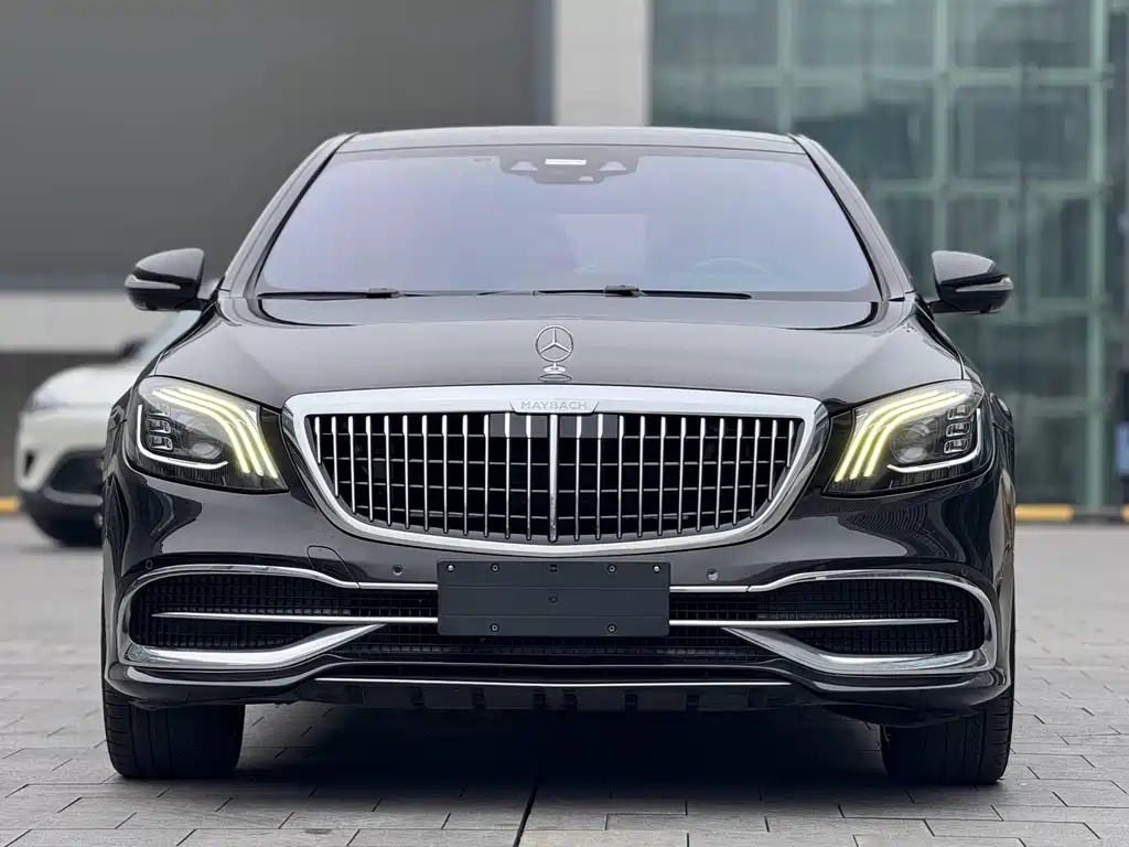 Mercedes-Benz S-Class 2020