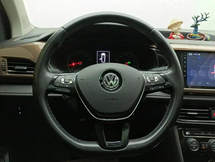 Volkswagen Tharu 2019 — фото 15